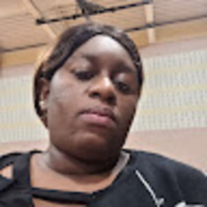 Meet your Posher, Caroline